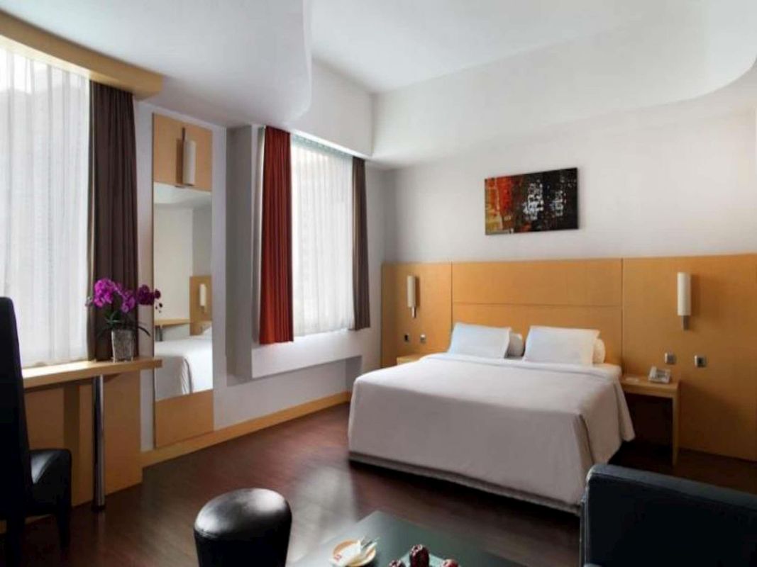 Ibis Jakarta Arcadia Hotel фото 18