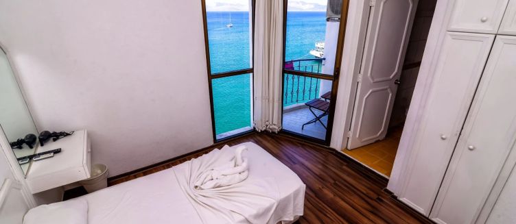 Фото отеля Marin Hotel
