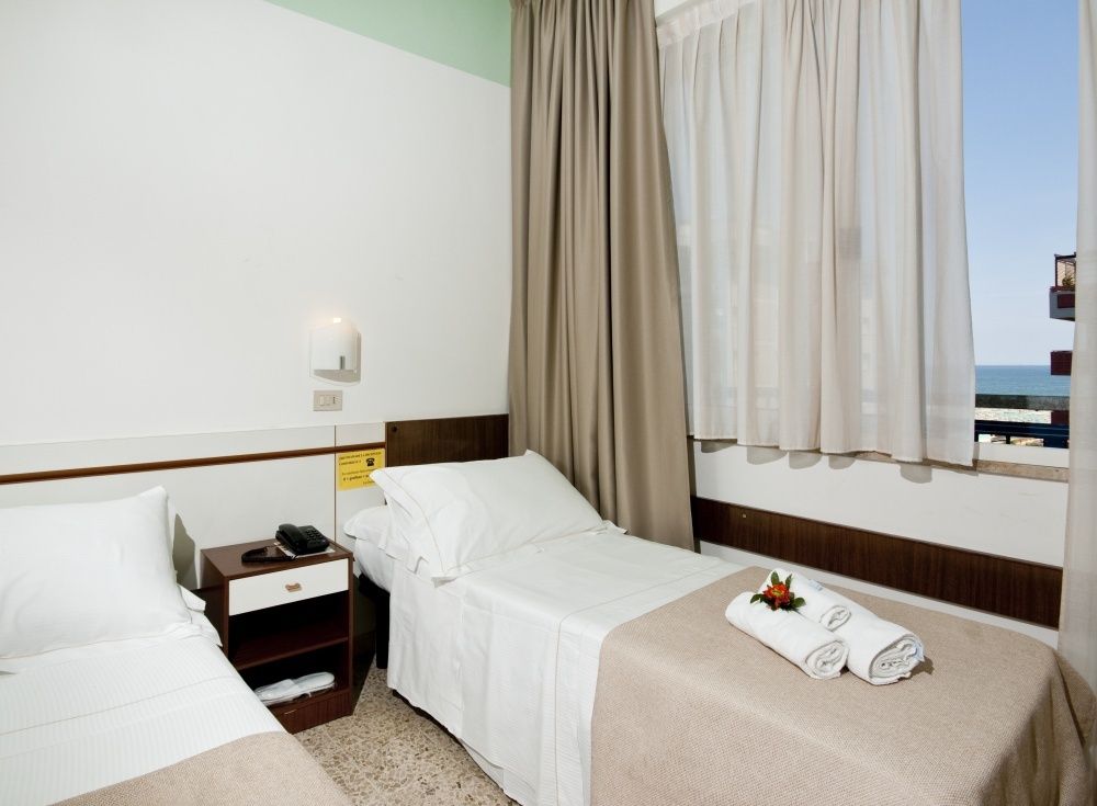 La Perla Hotel фото 3