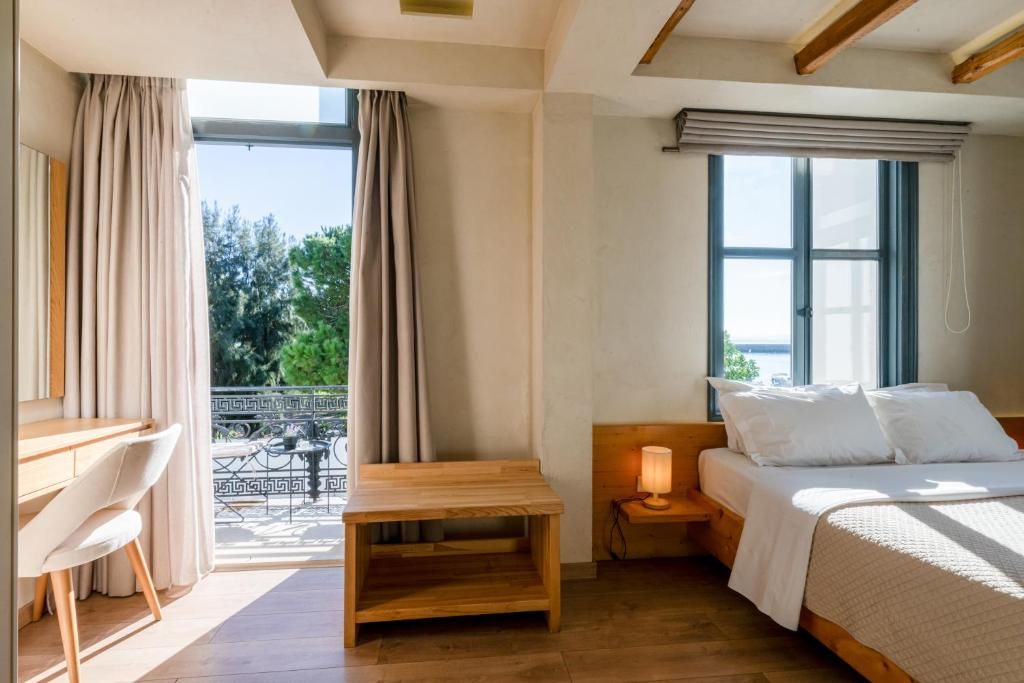 Panellinion Luxury Rooms фото 10