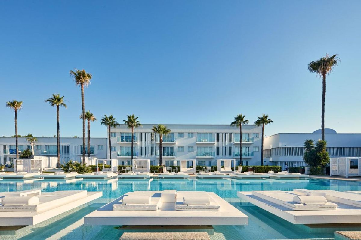 So White Club Resort фото 0
