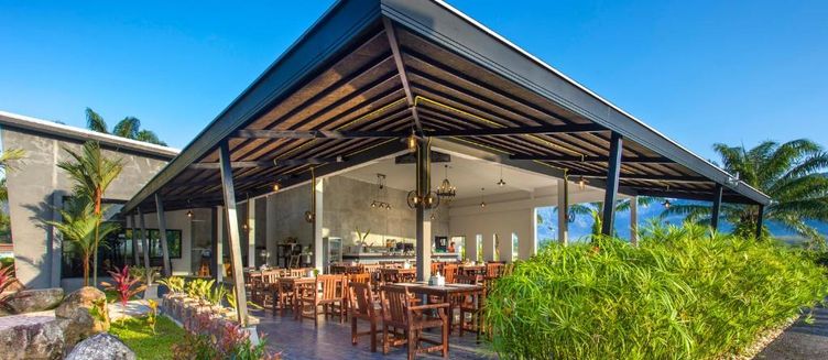 Фото отеля Khaolak Mountain View Resort