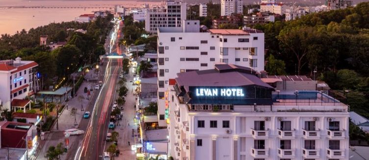 Фото отеля Levan Hotel