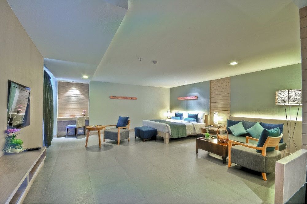 The Ashlee Heights Patong Hotel & Suites фото 48