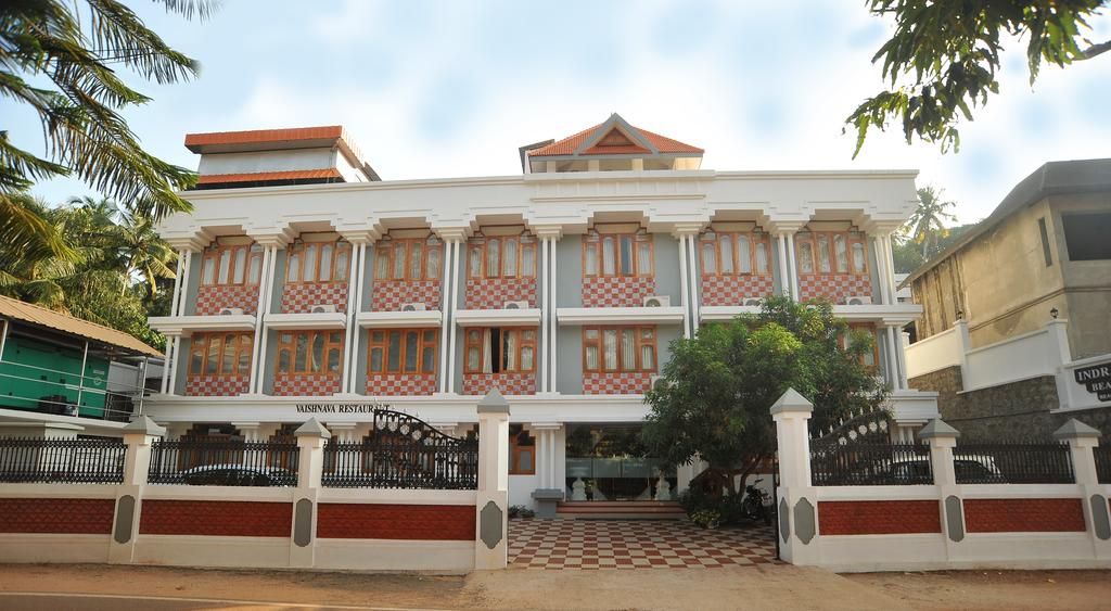 Indraprastha Beach Resort фото 0