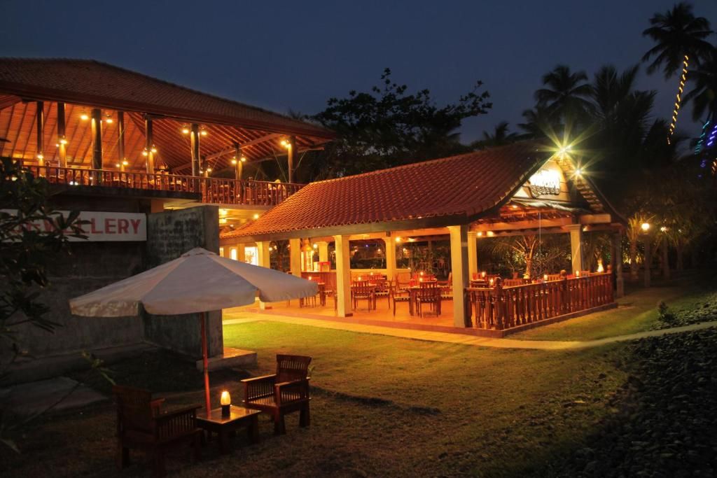 Wunderbar Beach Hotel фото 29