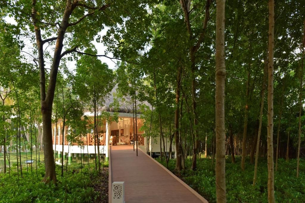 Dreamland The Unique Sea & Lake Resort & Spa фото 54
