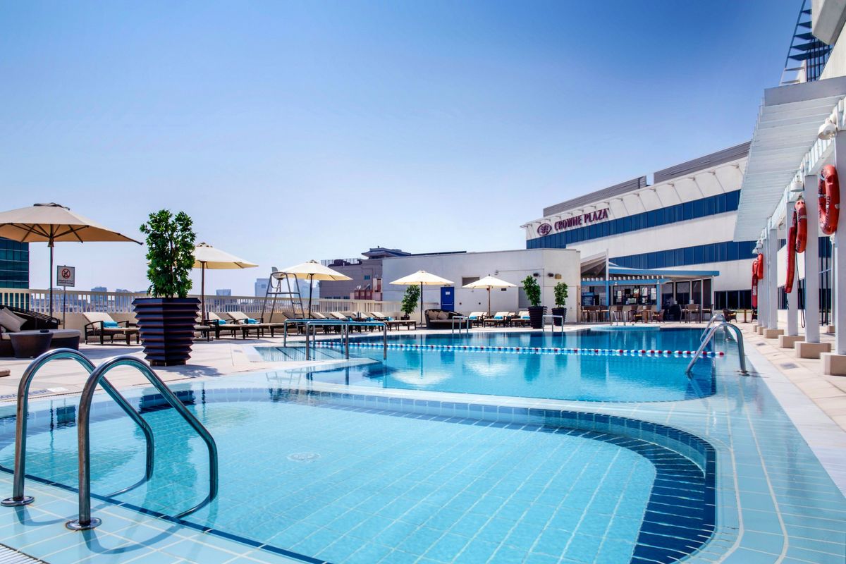 Crowne Plaza Dubai Deira фото 0