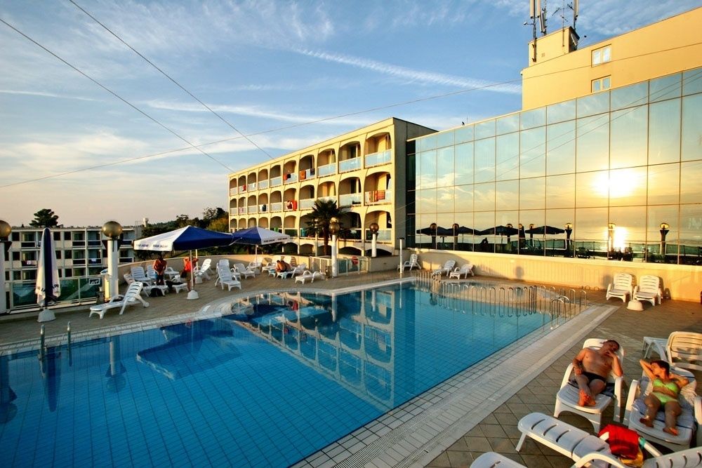 Hotel Gran Vista Plava Laguna фото 0