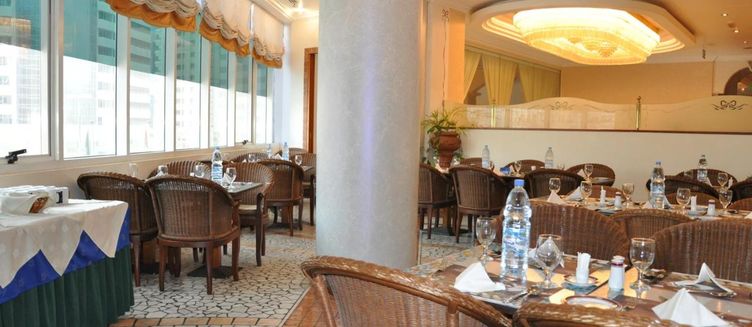 Фото отеля Grand Continental Flamingo