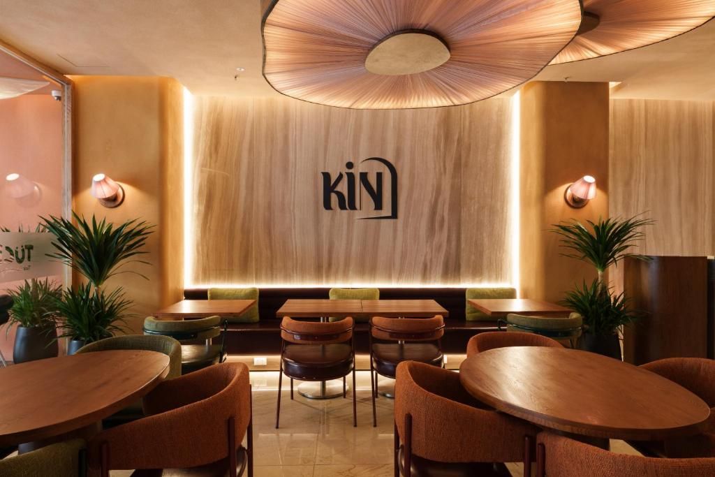 Kin Hotel Ly Tu Trong фото 34