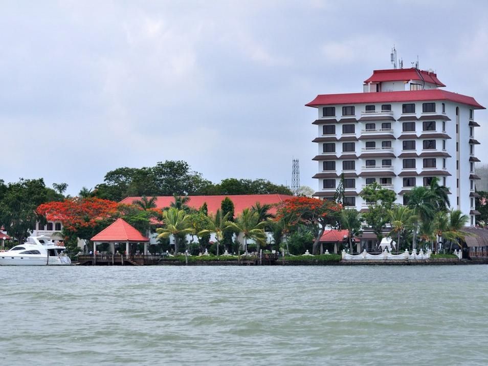 Taj Malabar Resort & Spa, Cochin. фото 16