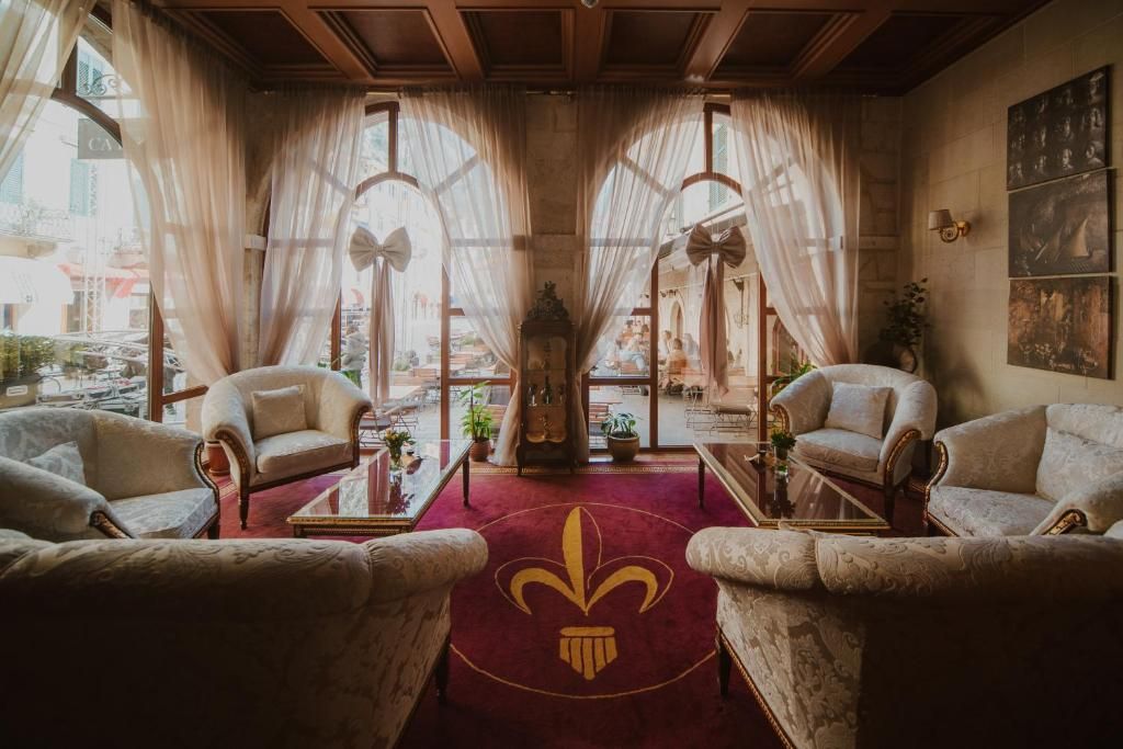 Historic Boutique Hotel Cattaro фото 6