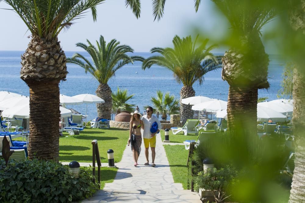 Mediterranean Beach фото 44