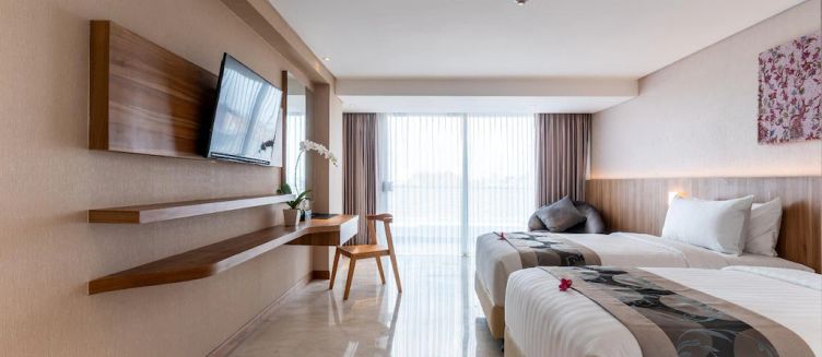 Фото отеля The Capital Hotel and Resort Seminyak