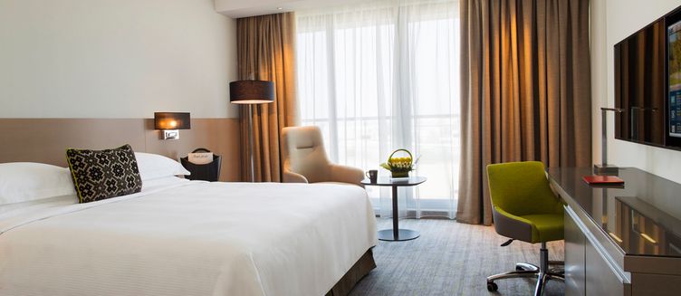 Фото отеля Novotel Muscat Airport