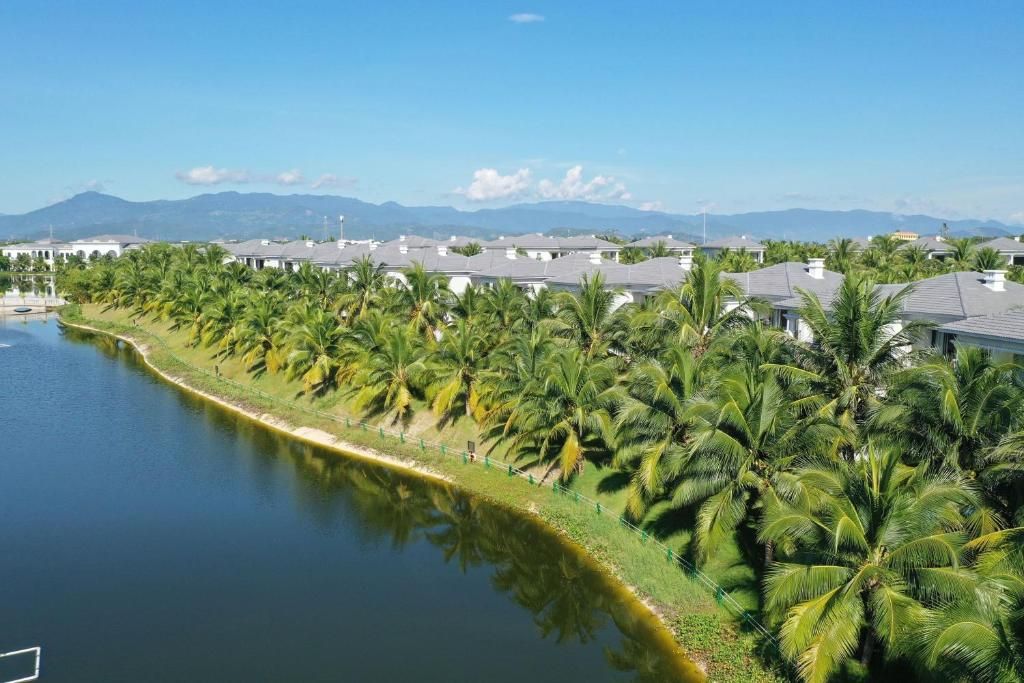 Melia Vinpearl Cam Ranh Beach Resort фото 31