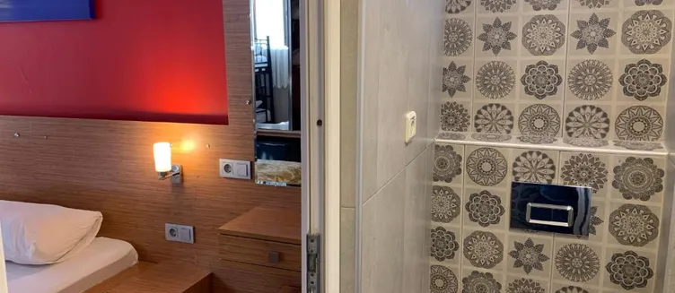 Фото отеля Antique Hostel
