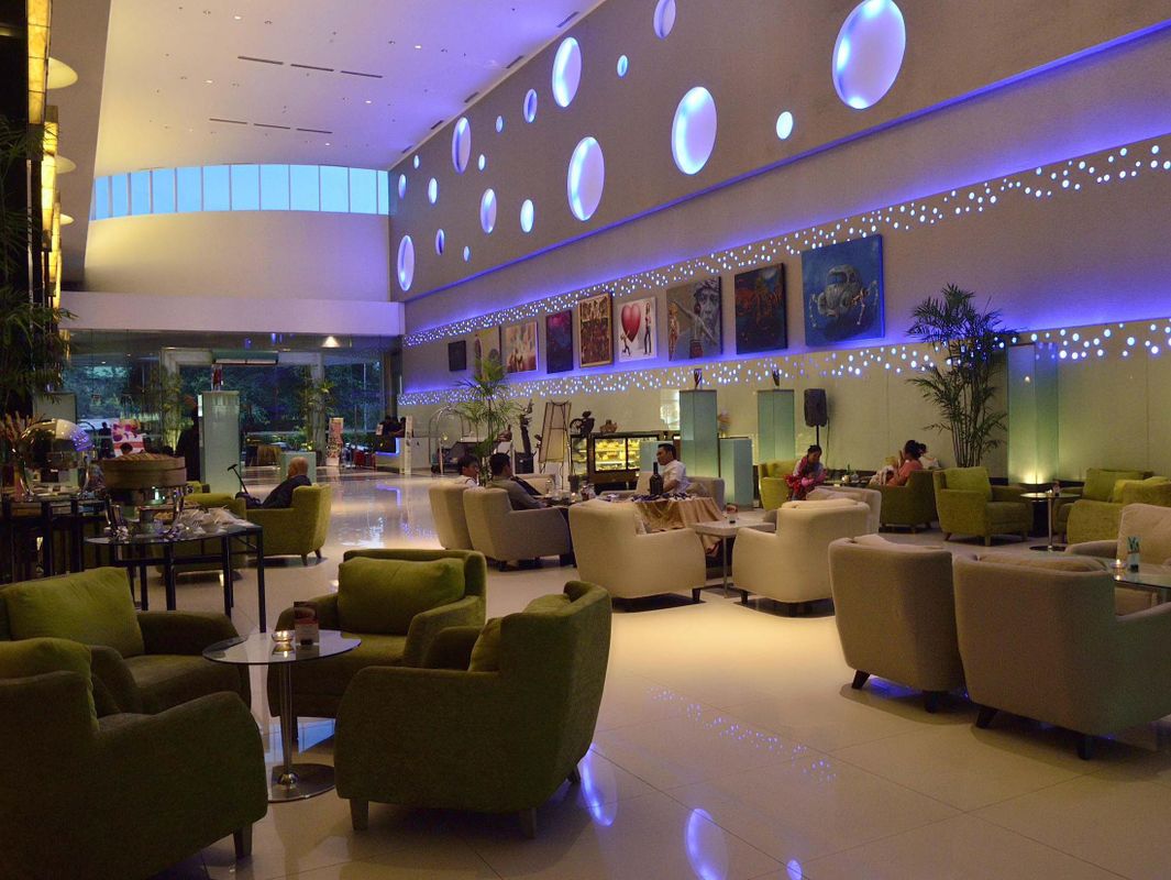 Swiss-Belhotel Mangga Besar фото 10