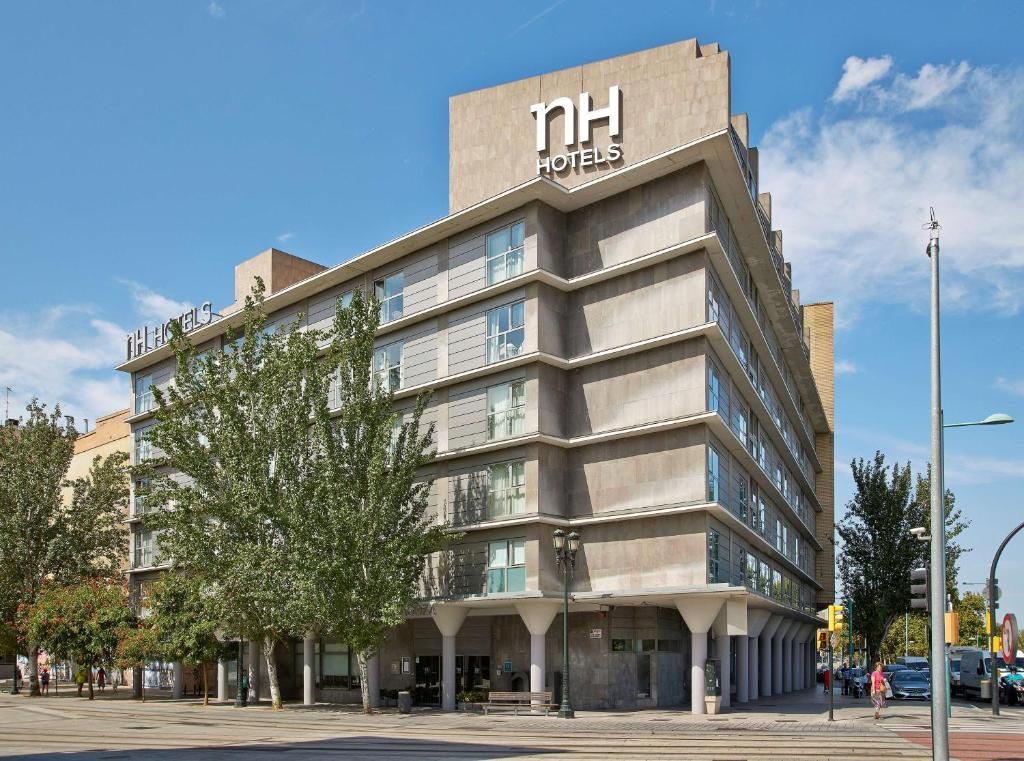 NH Ciudad Zaragoza фото 43