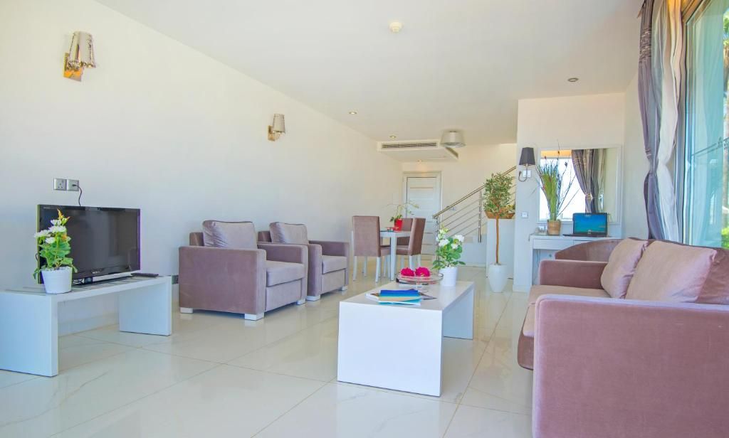 Dome Beach Hotel & Resort фото 17
