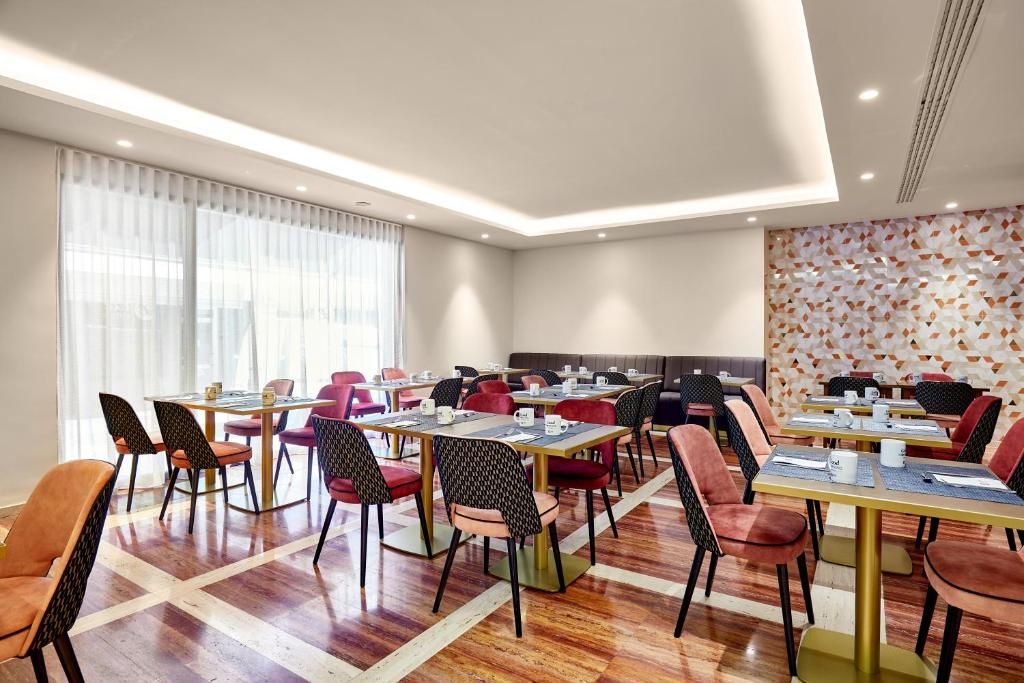 Hotel Exe Mitre фото 38