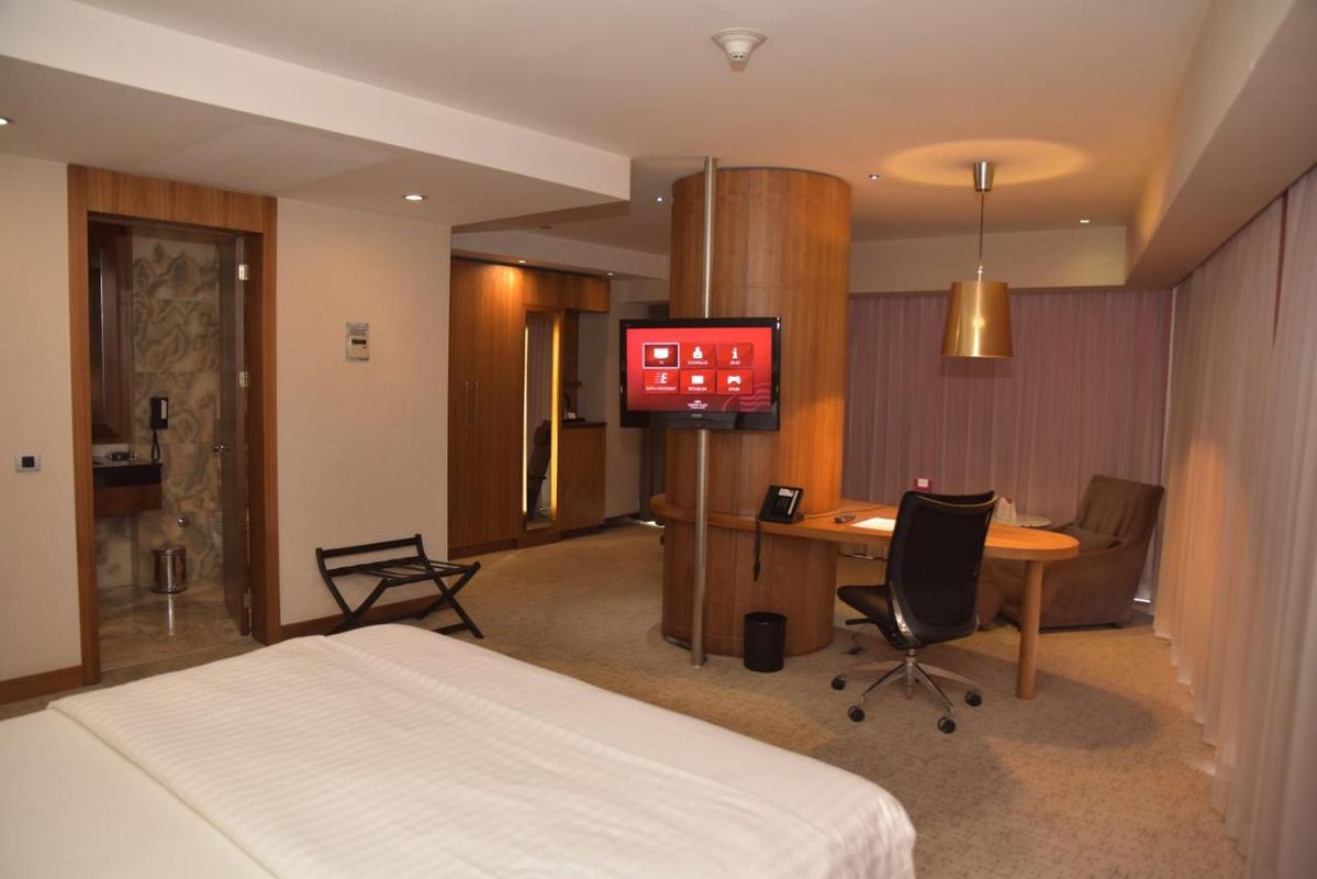Crowne Plaza Istanbul - Harbiye фото 7