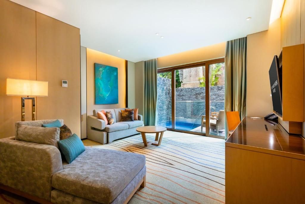 Resorts World Sentosa - Beach Villas фото 54