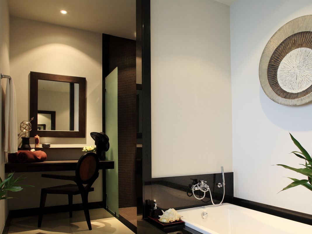 Two Villas Holiday Phuket: Onyx Style Nai Harn Beach фото 4