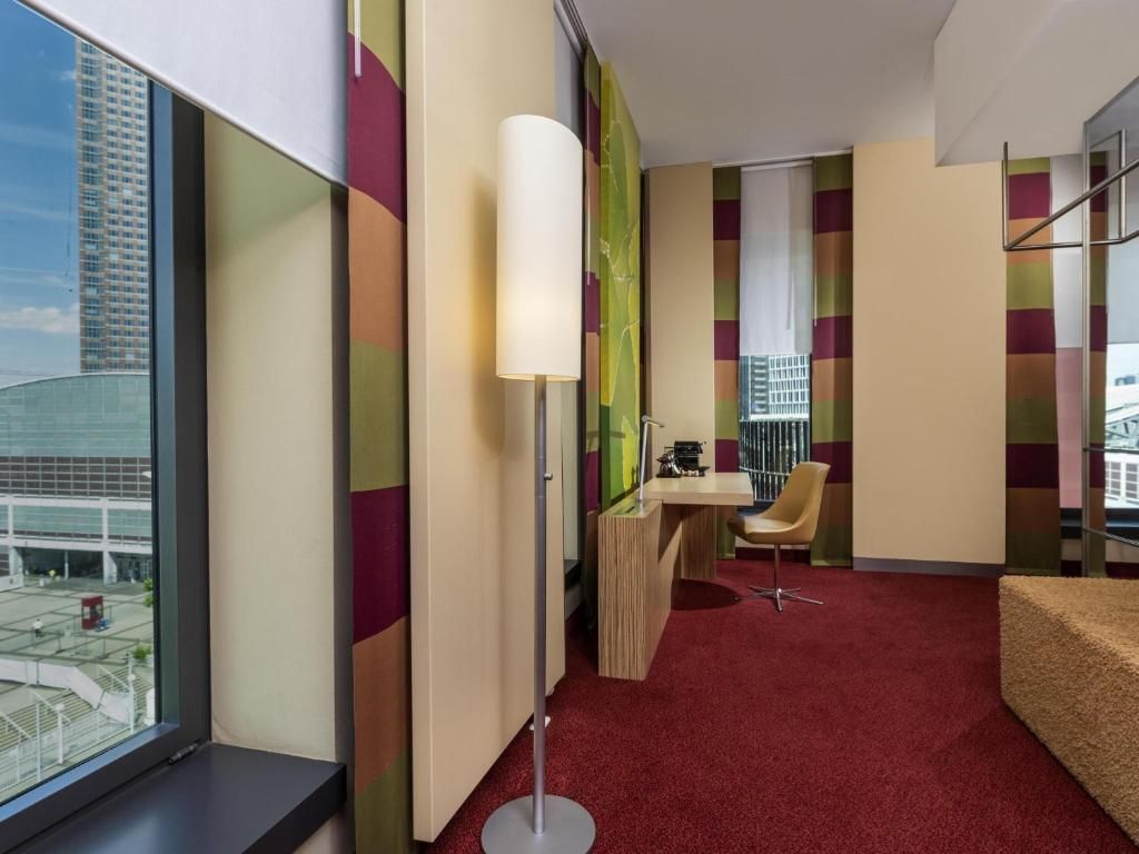 Movenpick Hotel Frankfurt City фото 25