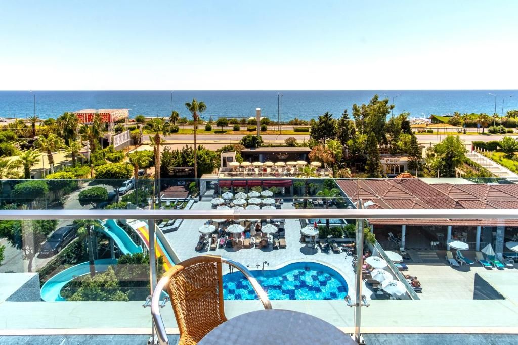 White City Beach Hotel (Adults Only) фото 101