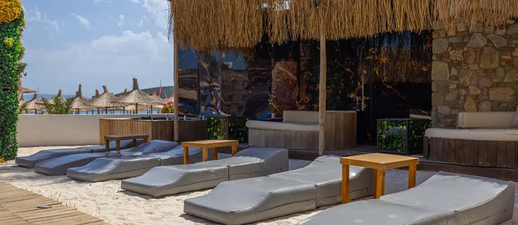 Фото отеля Ladonia Hotels Leo Beach Resort (Adults Only)