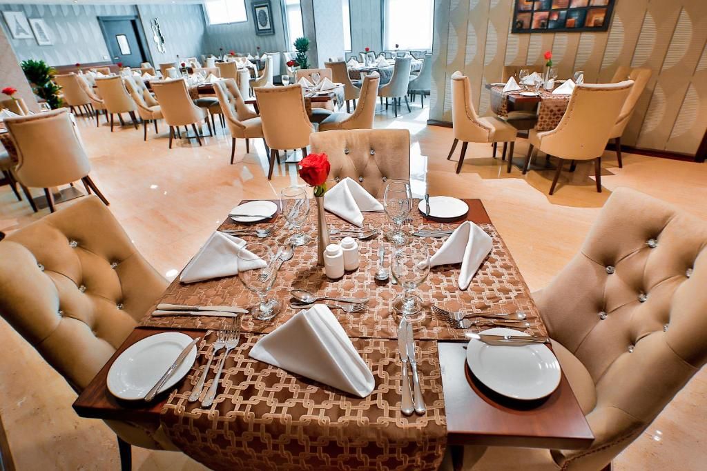 Signature Hotel Al Barsha фото 23