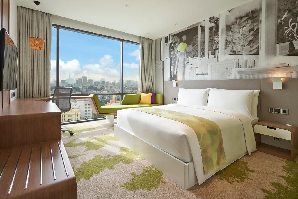Holiday Inn & Suite Saigon Airport фото 1