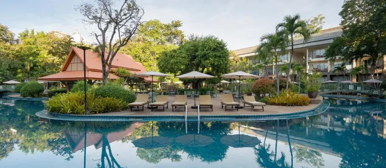 Фото отеля The Green Park Resort