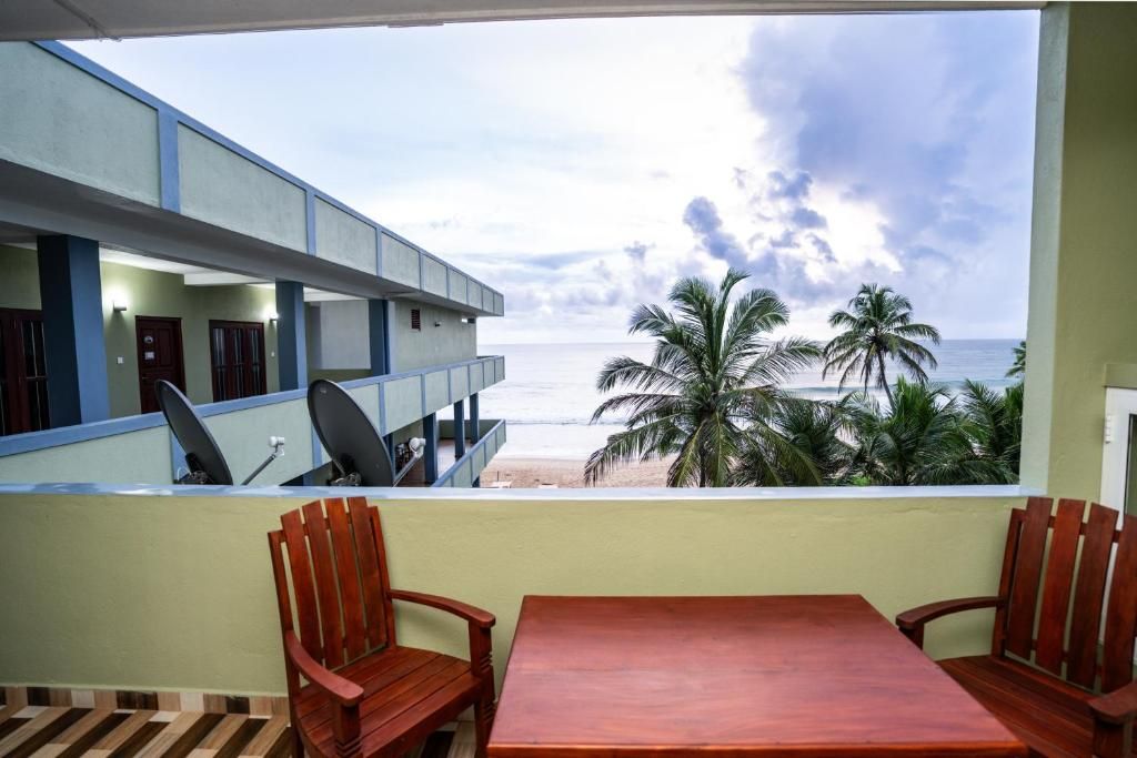 Serenade Beach Hotel фото 40