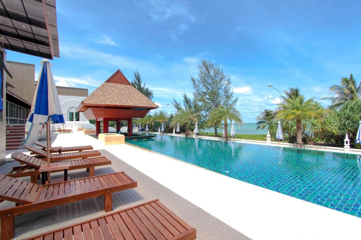 Maikhao Palm Beach Resort фото 32