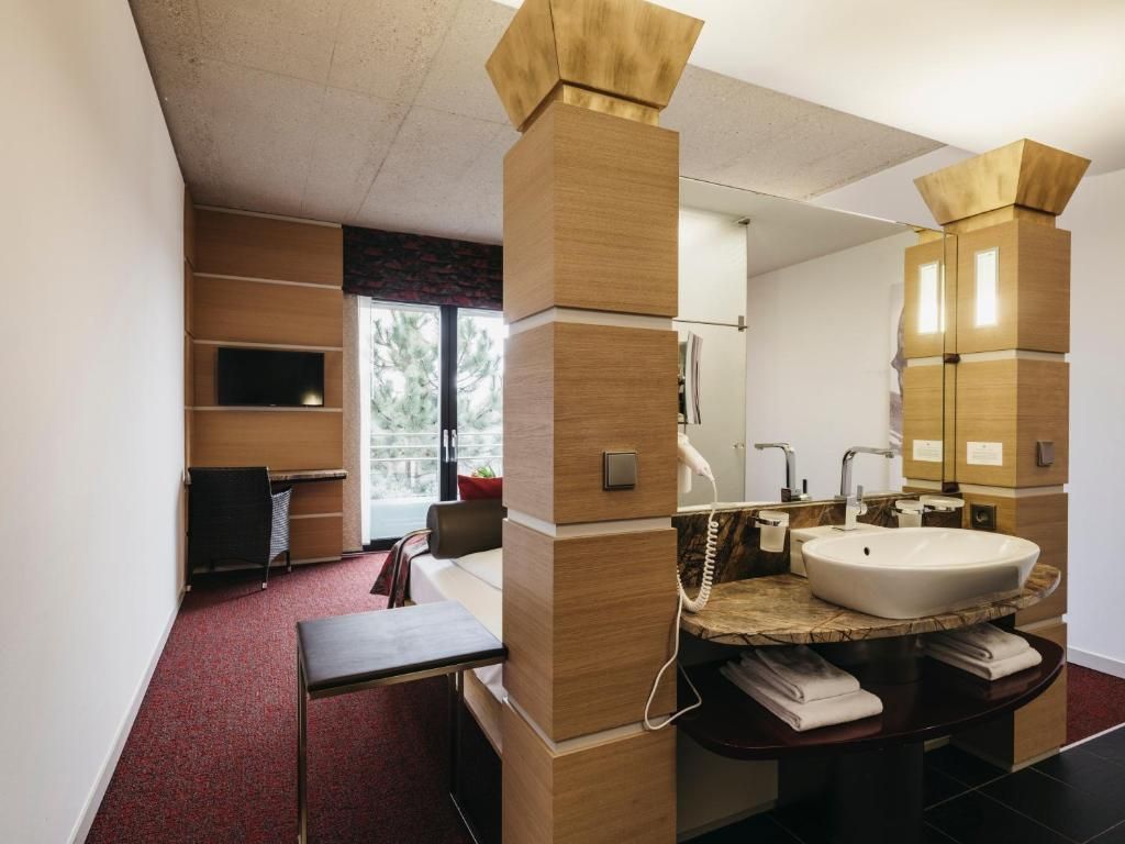 Linsberg Asia Hotel, Spa & Therme - Adults Only фото 2