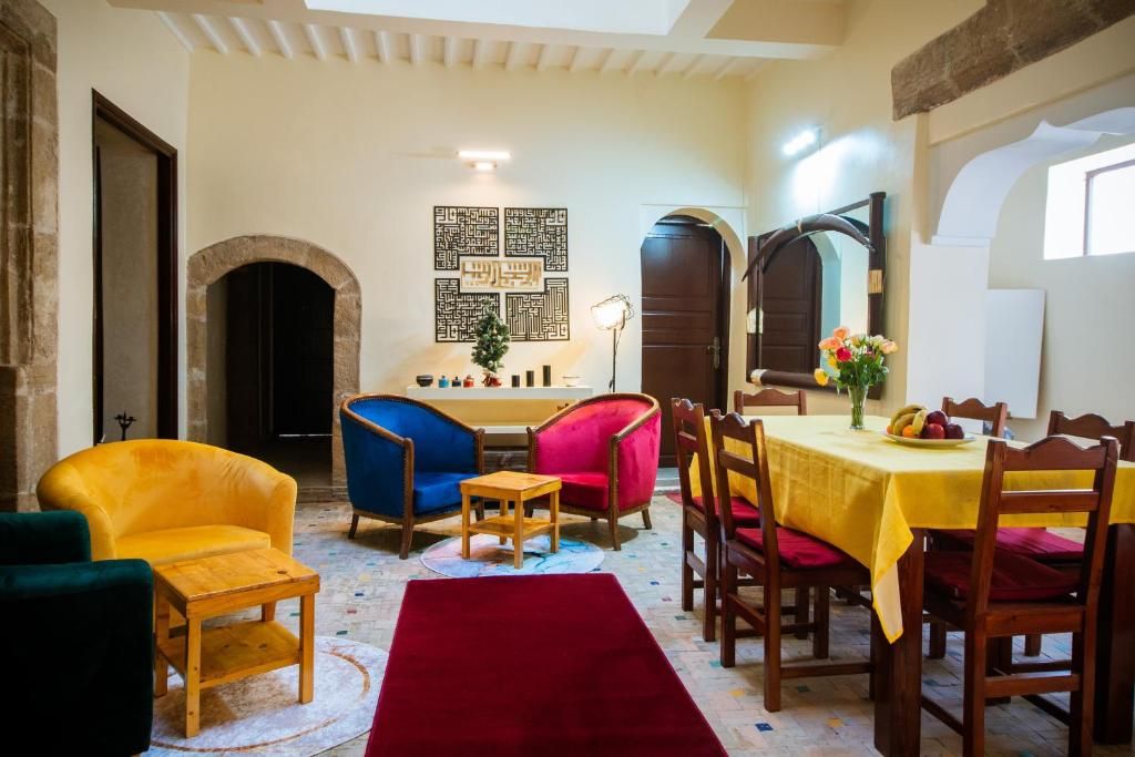 Riad Asmitou фото 27