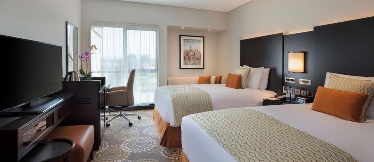 Фото отеля Crowne Plaza Bahrain