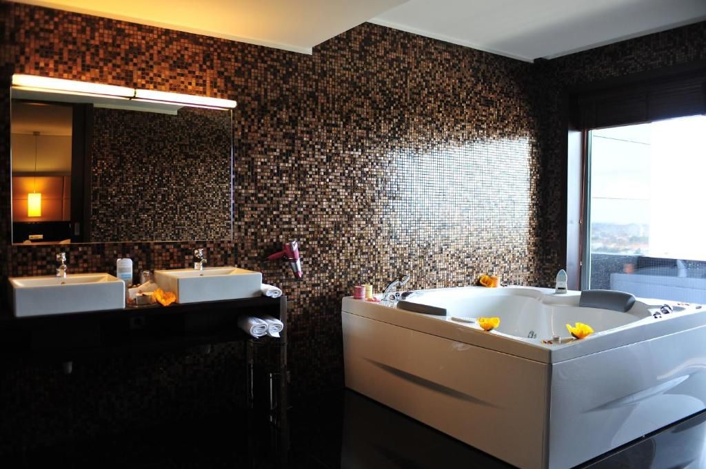 Axis Porto Business & SPA Hotel фото 8