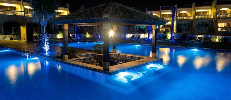 Фото отеля Barracuda Beach Resort