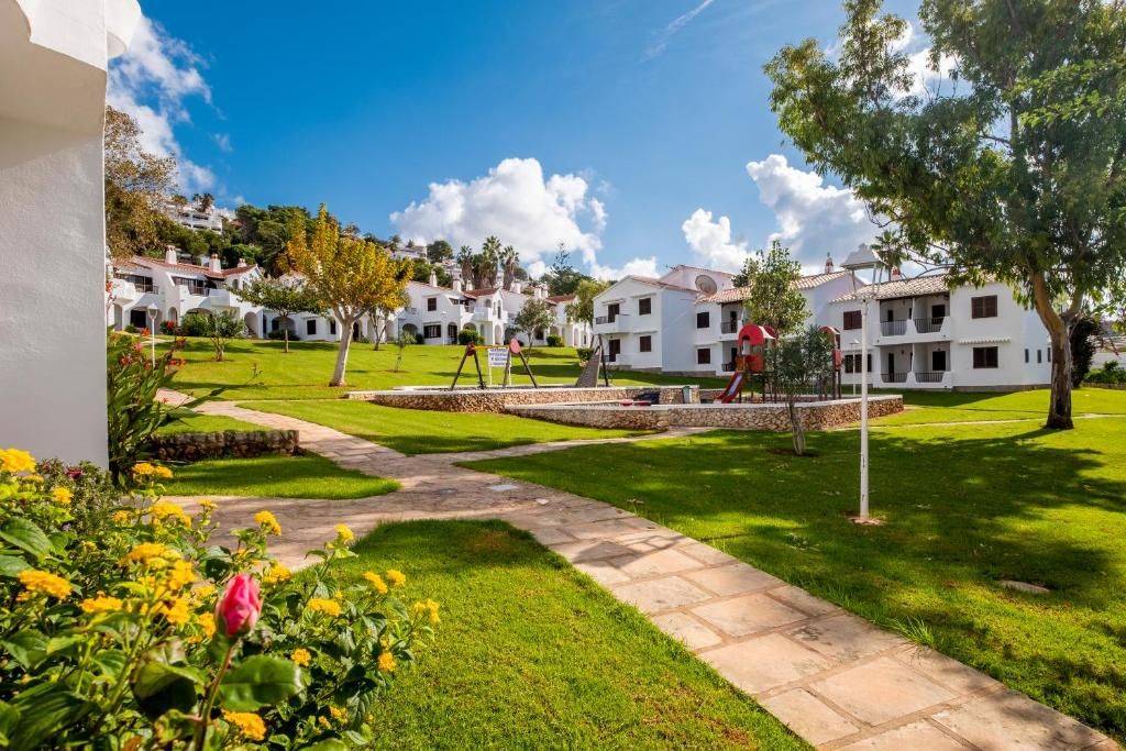 Апарт-отель «Apartamentos Son Bou Gardens» фото 4
