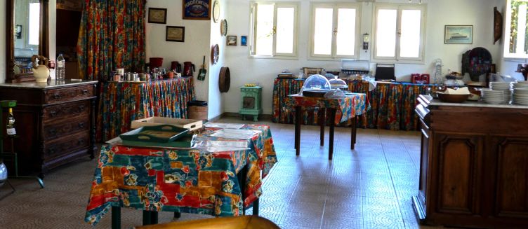 Фото отеля Villea Village