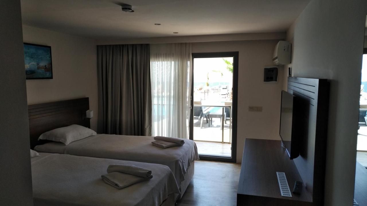 Neopol Deluxe Hotel фото 3