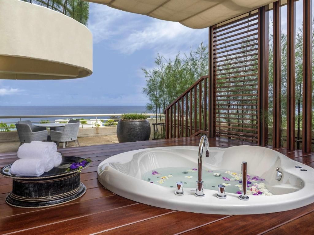 Pullman Phuket Karon Beach Resort фото 185