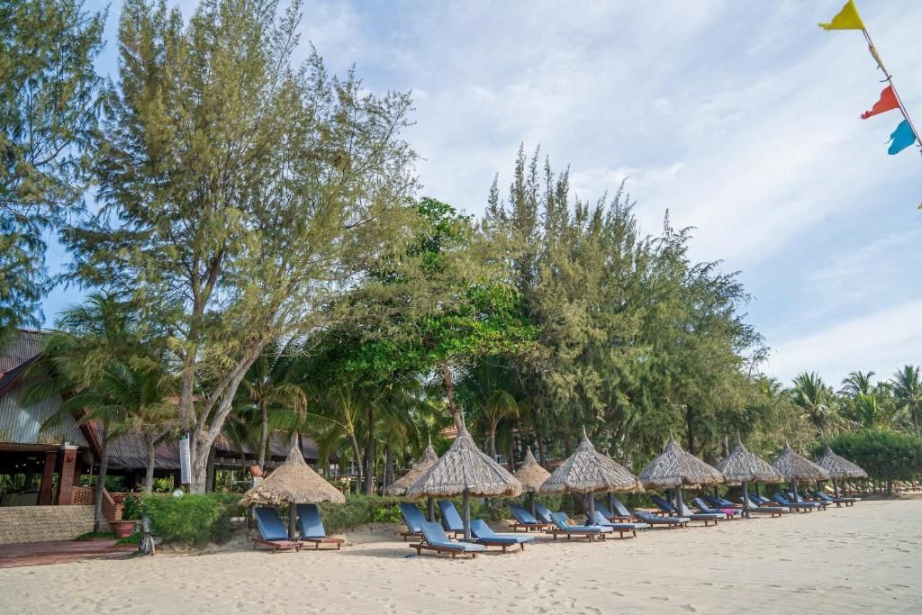 Four Oceans Resort фото 9