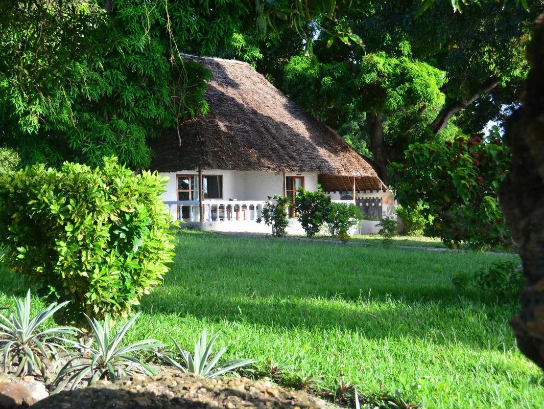 Chuini Zanzibar Beach Lodge фото 19