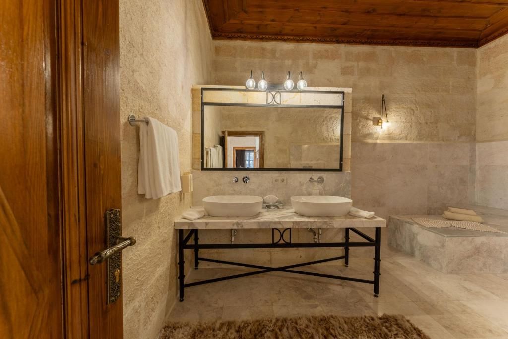 Asmalı Konak Cave Suites фото 34