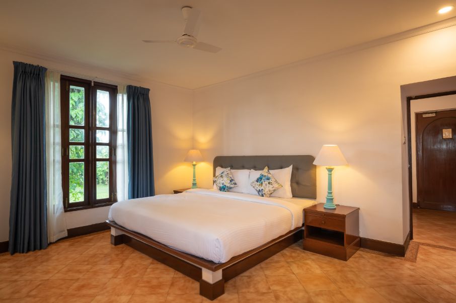 Coconut Grove Beach Resort фото 6